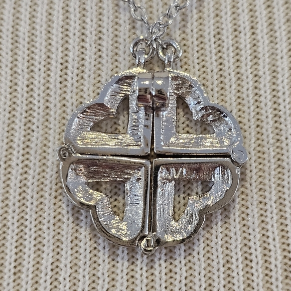 Silvertone Magnetic 4 Leaf Clover/4 Heart Necklace W/ Clear Rhinestones - Picture 3 of 5